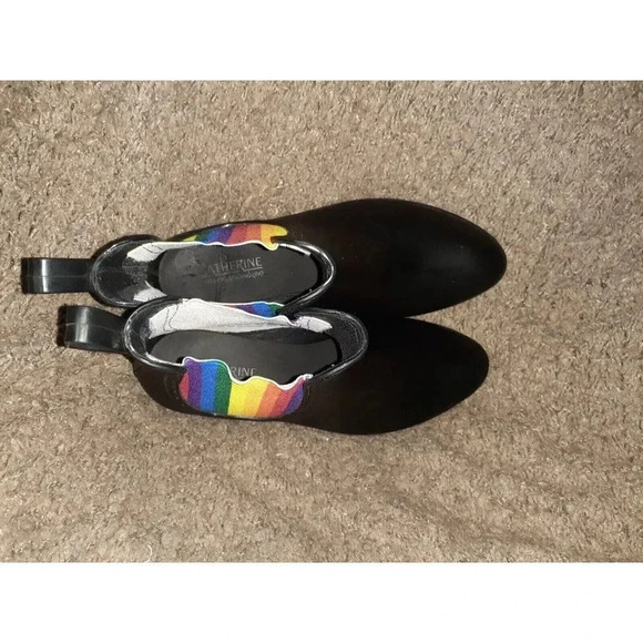 CATHERINE MALANDRINO-Black Matte Rubber-Rainbow Pride Gusset-Sz 40-Excellent - Picture 6 of 7